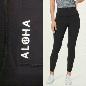 Lululemon Leggings Special Edition - Aloha Print. Size 8